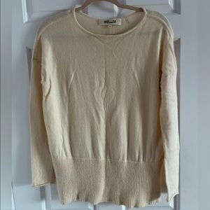 Diane Von Furstenberg Cream Crew Neck Sweater